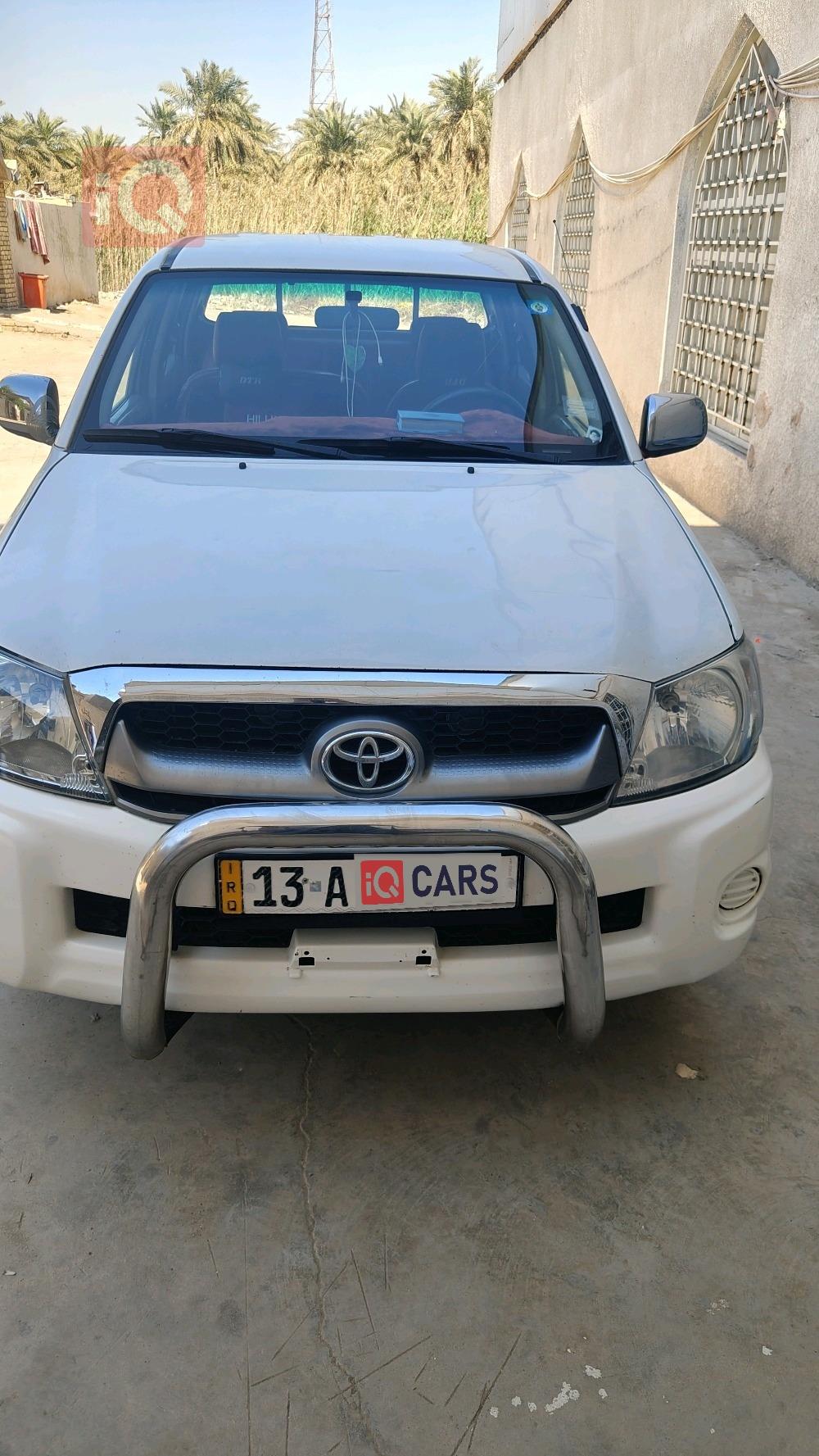 تويوتا هايلوكس